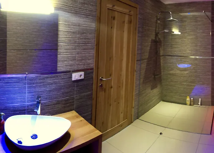 Mavie * داتْشا